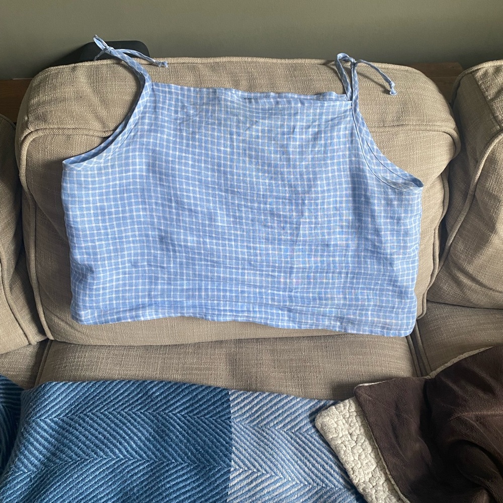 Seek shelter linen cami